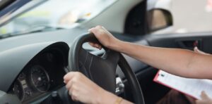 Rent a Car vs. Ride-Sharing: Which Is the Better Option for Your Next Trip?
